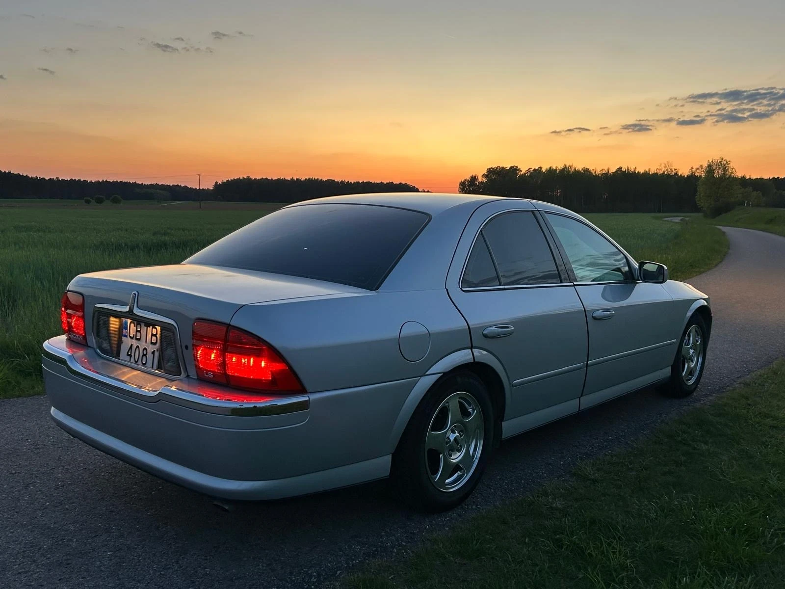 Lincoln Ls, снимка 1