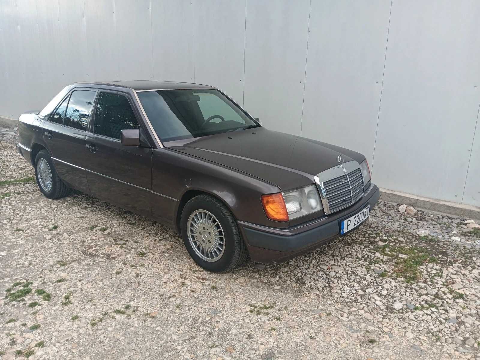 Mercedes-Benz E 300 | Mobile.bg   11