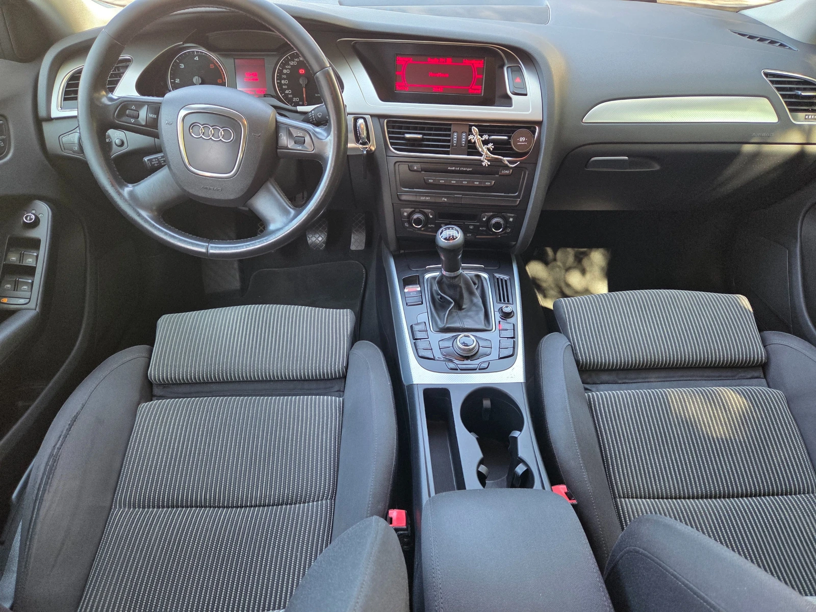 Audi A4 | Mobile.bg   13