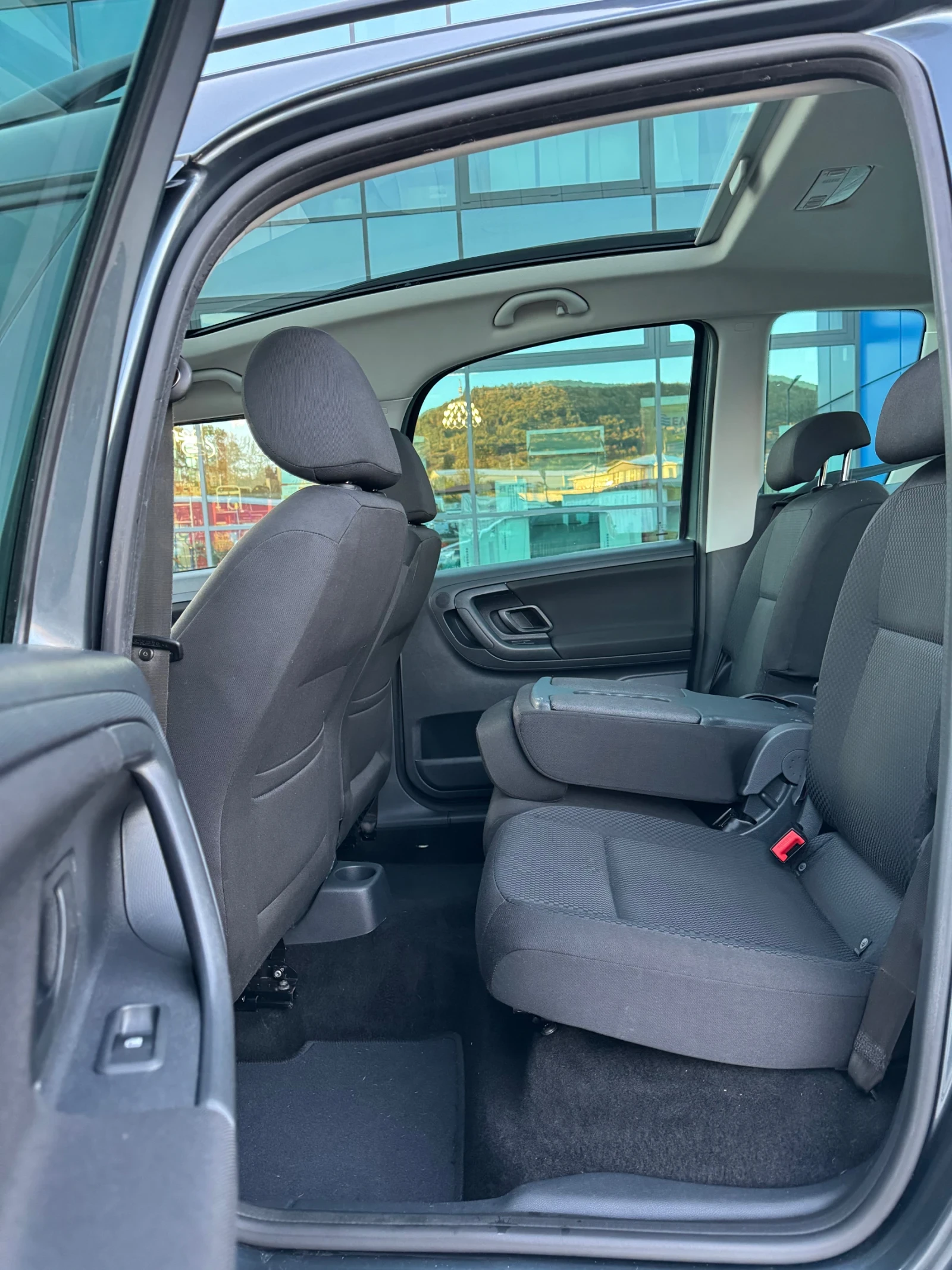 Skoda Roomster 1.6tdi90kc* Navi* Panorama* Cruise control*  | Mobile.bg   16