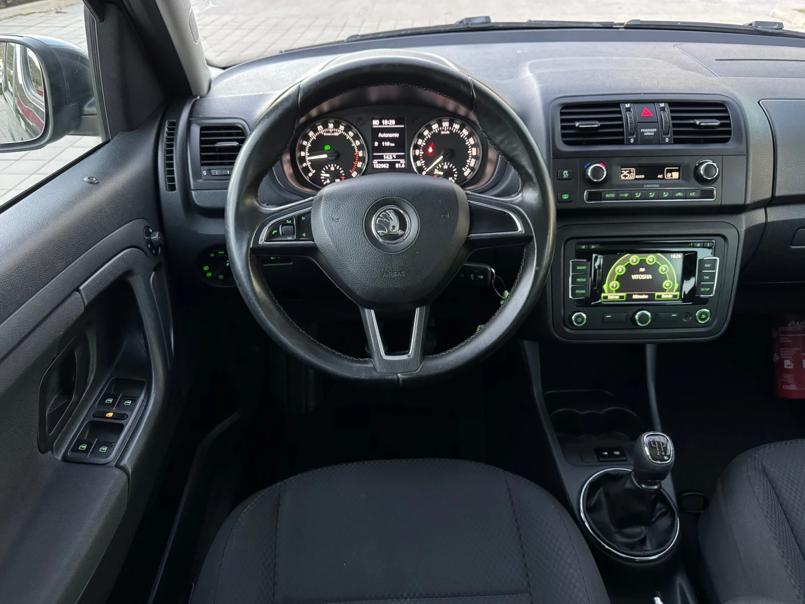 Skoda Roomster 1.6tdi90kc* Navi* Panorama* Cruise control*  | Mobile.bg   11