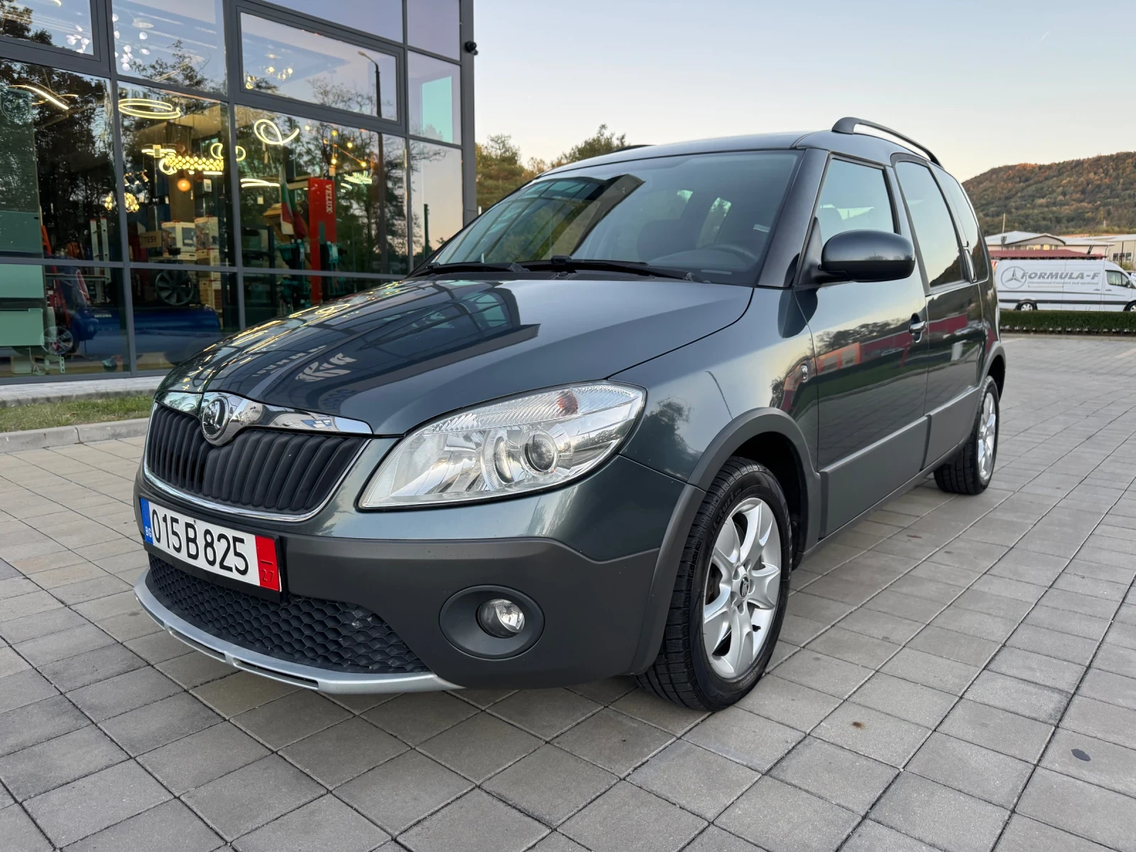 Skoda Roomster 1.6tdi90kc* Navi* Panorama* Cruise control*  | Mobile.bg   1