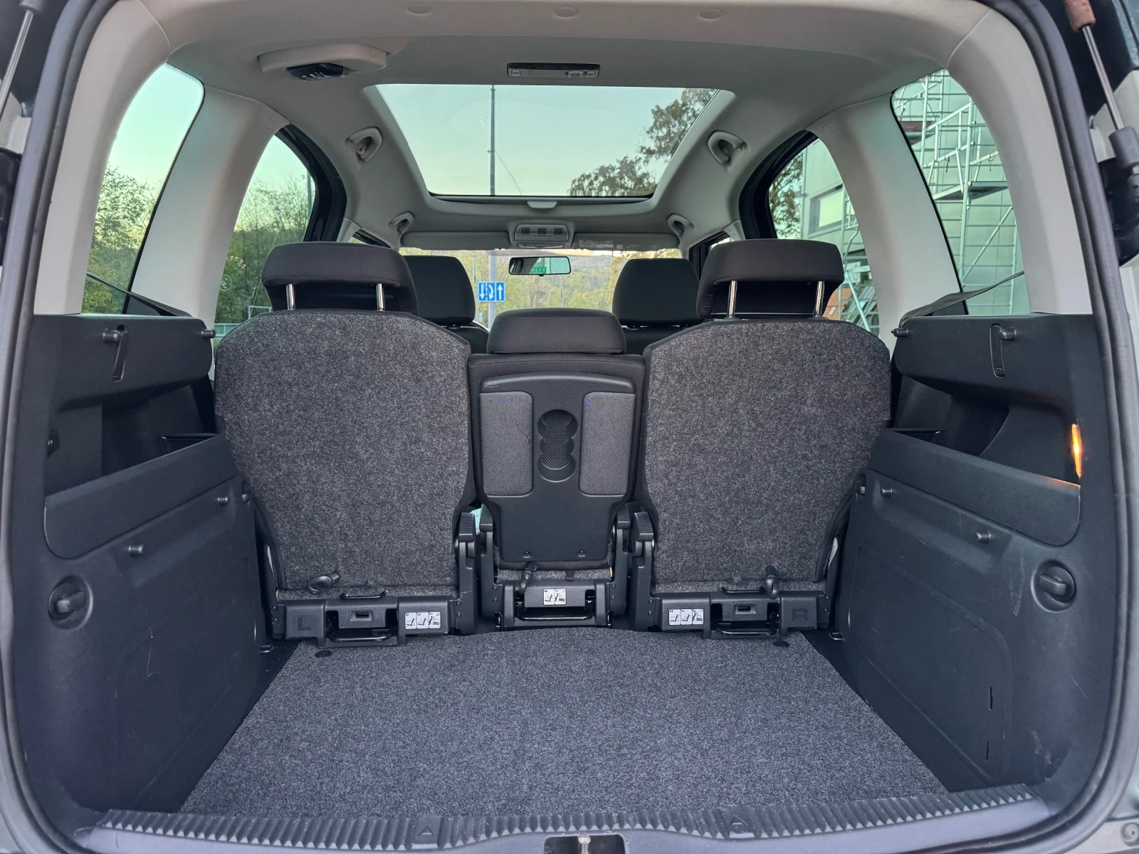 Skoda Roomster 1.6tdi90kc* Navi* Panorama* Cruise control*  | Mobile.bg   17