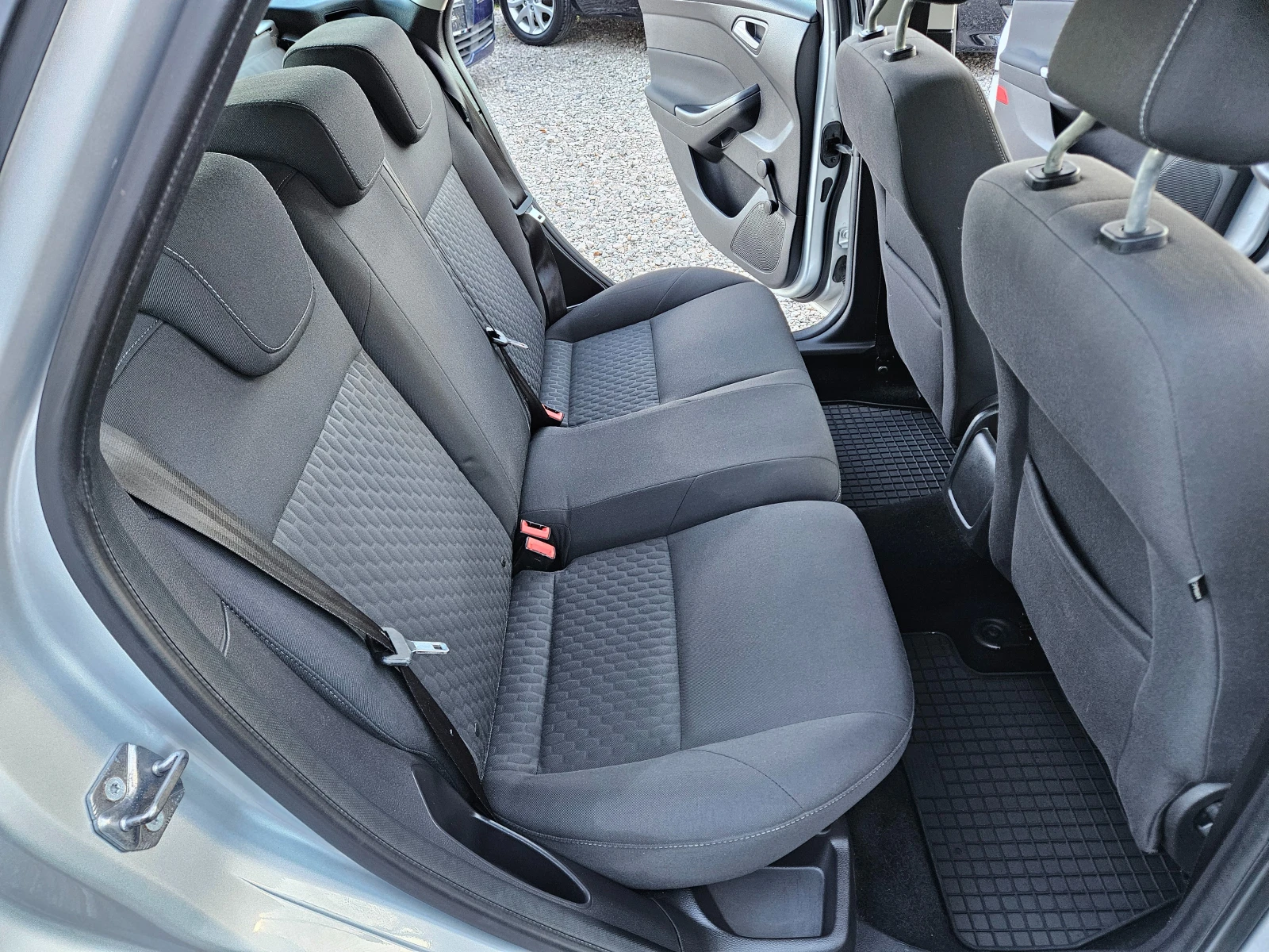 Ford Focus 1.6 95.FACELIFT | Mobile.bg   11