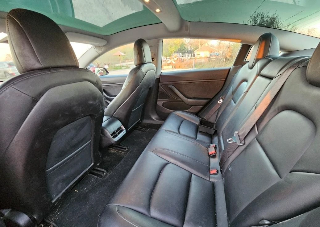 Tesla Model 3  44   | Mobile.bg   12