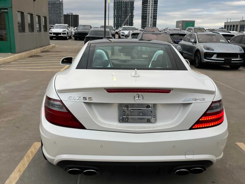 Mercedes-Benz SLK 55 AMG * CARFAX * БЕЗ ПЪРВОНАЧАЛНА ВНОСКА - изображение 4