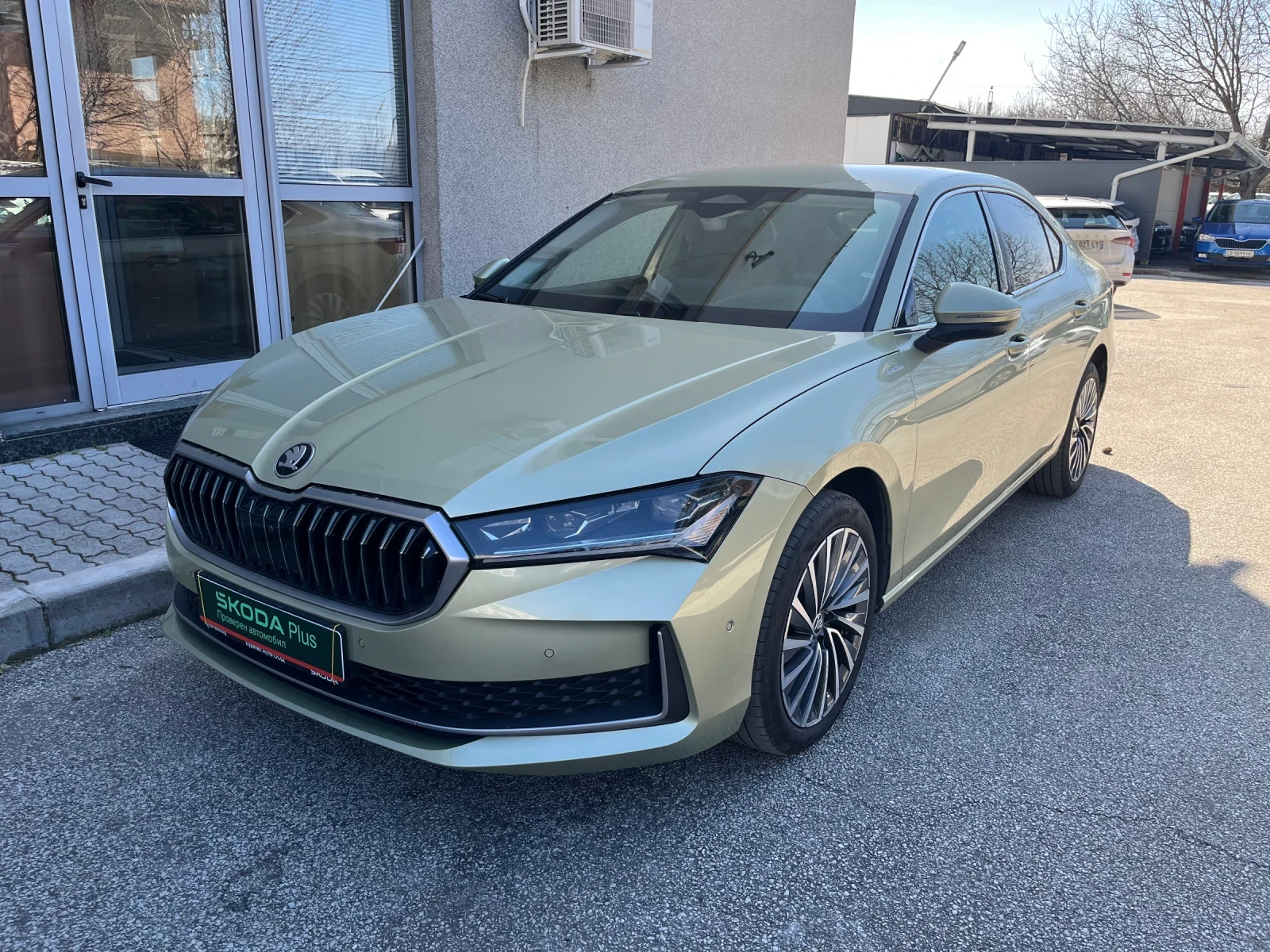 Skoda Superb 2.0TDI 7DSG  | Mobile.bg � ����������� 1
