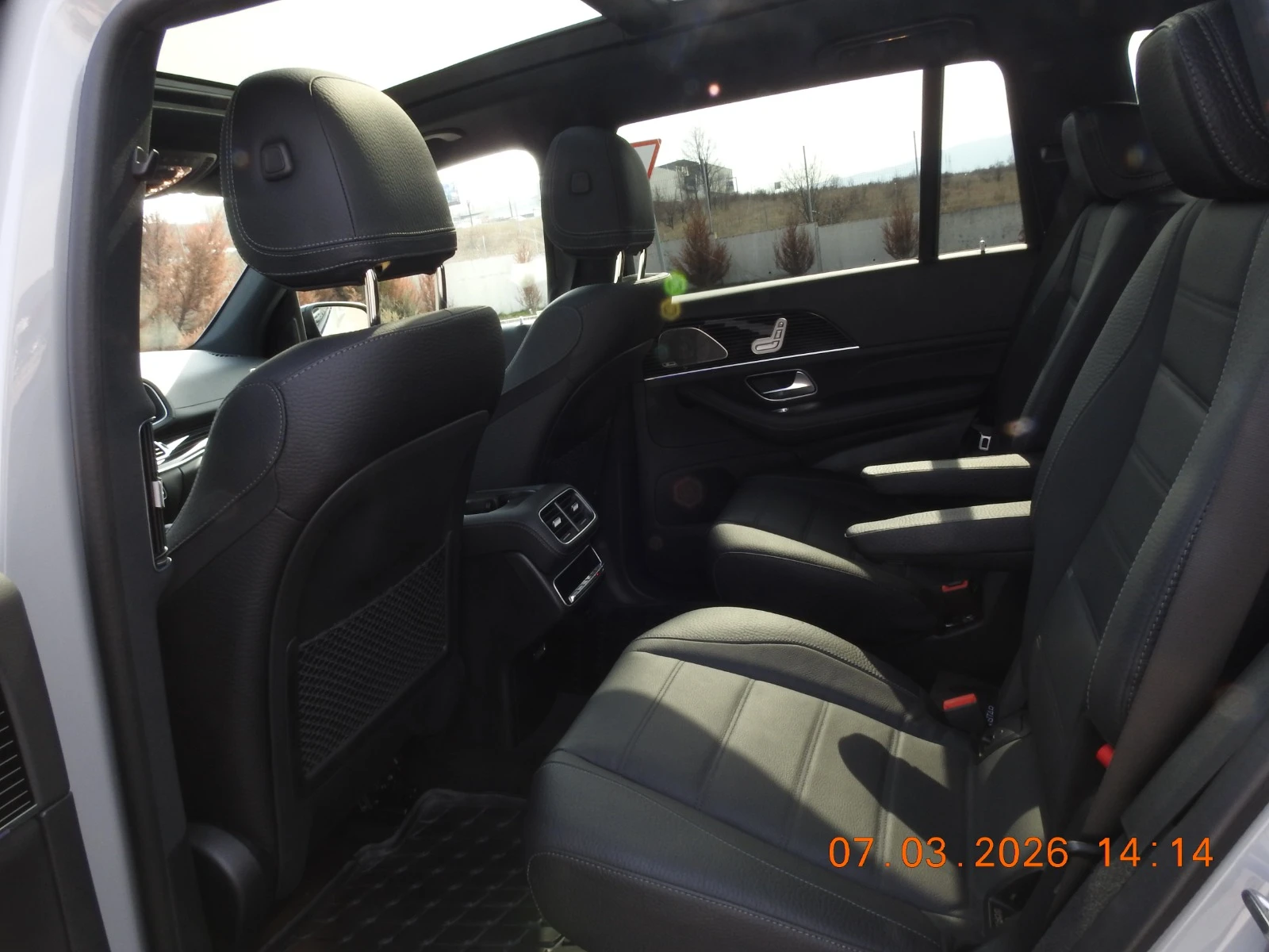 Mercedes-Benz GLS 450 4MATIC, снимка 8 - Автомобили и джипове - 53776644