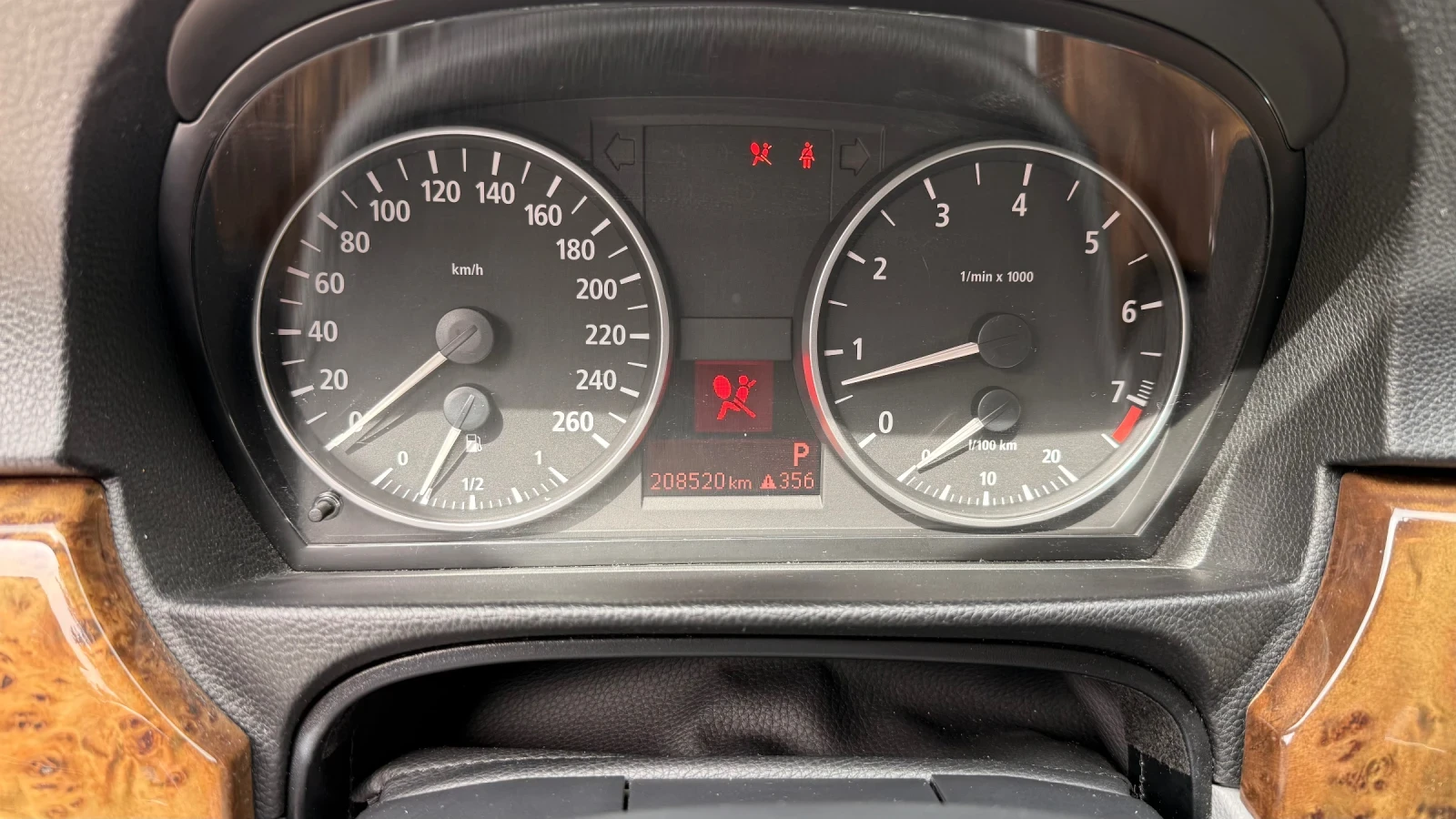 BMW 325 xi, снимка 6 - Автомобили и джипове - 54180708