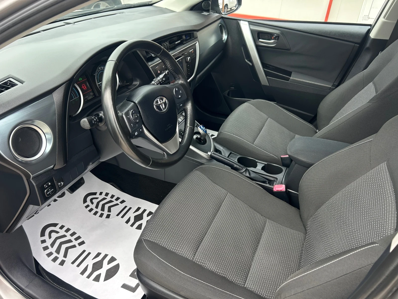 Toyota Auris * 1.8i* 99�.�* HYBRID*  | Mobile.bg � ����������� 7