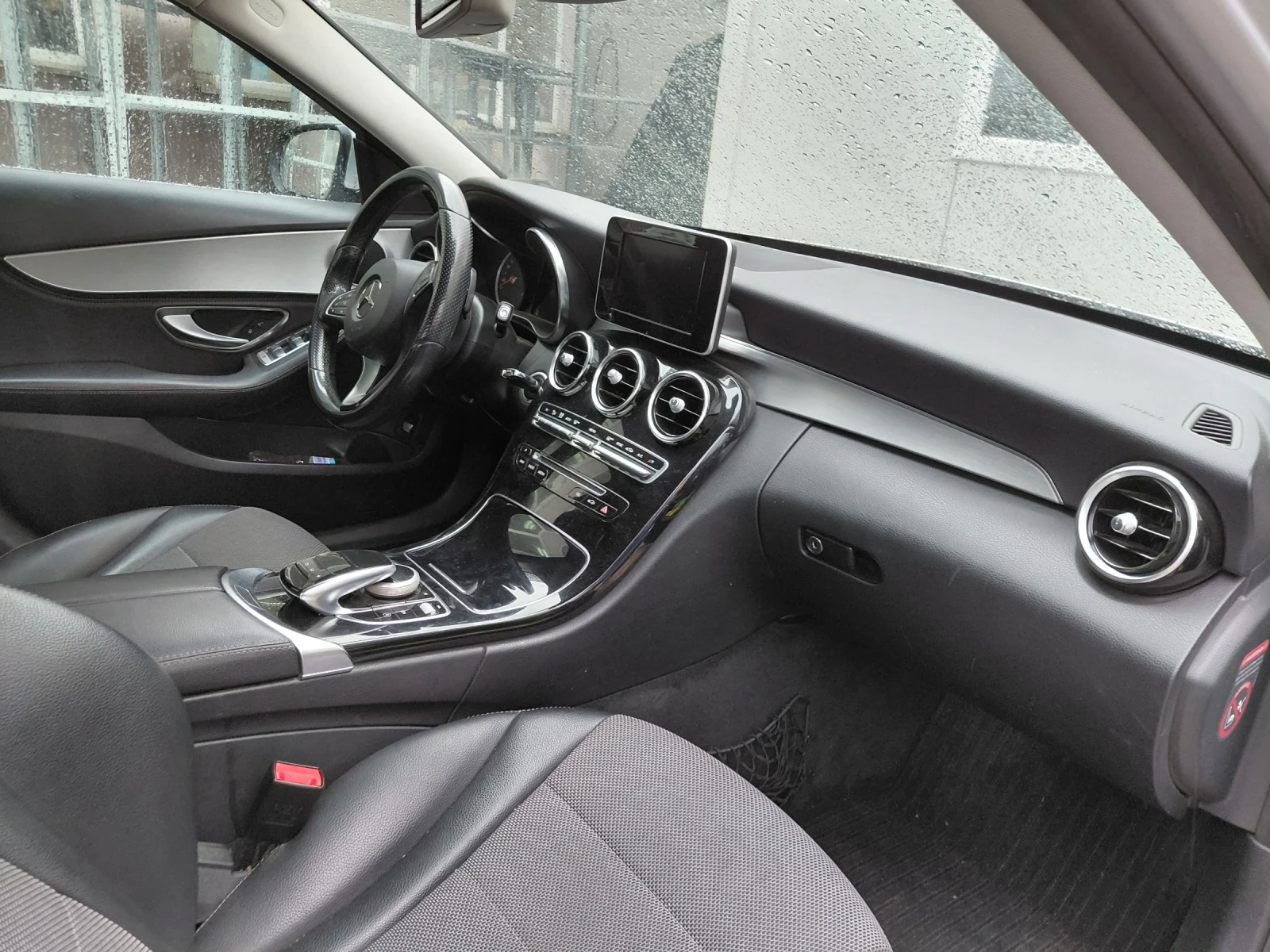 Mercedes-Benz C 220 cdi bluetec, снимка 9 - Автомобили и джипове - 54258752