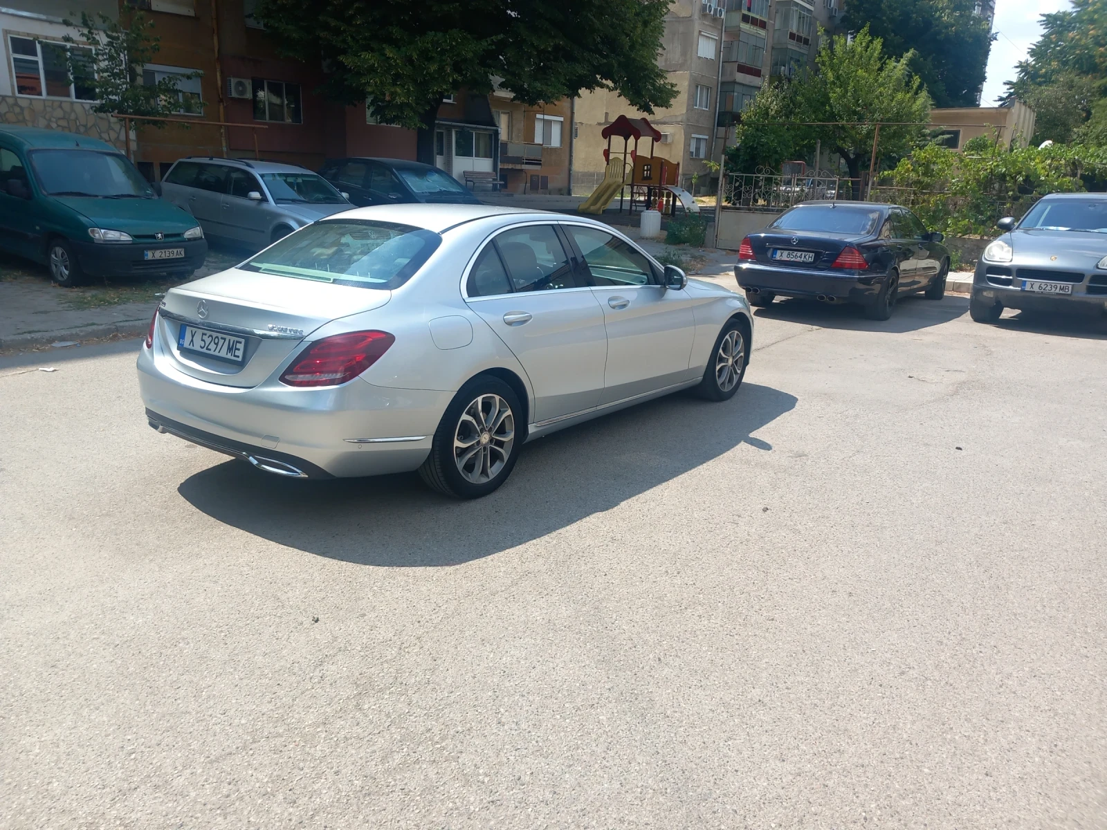 Mercedes-Benz C 220 cdi bluetec, снимка 2 - Автомобили и джипове - 54258752