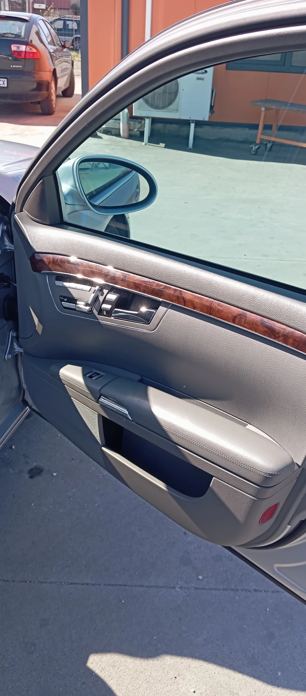 Mercedes-Benz S 350 3.5 бензин/газ, снимка 9 - Автомобили и джипове - 54324977