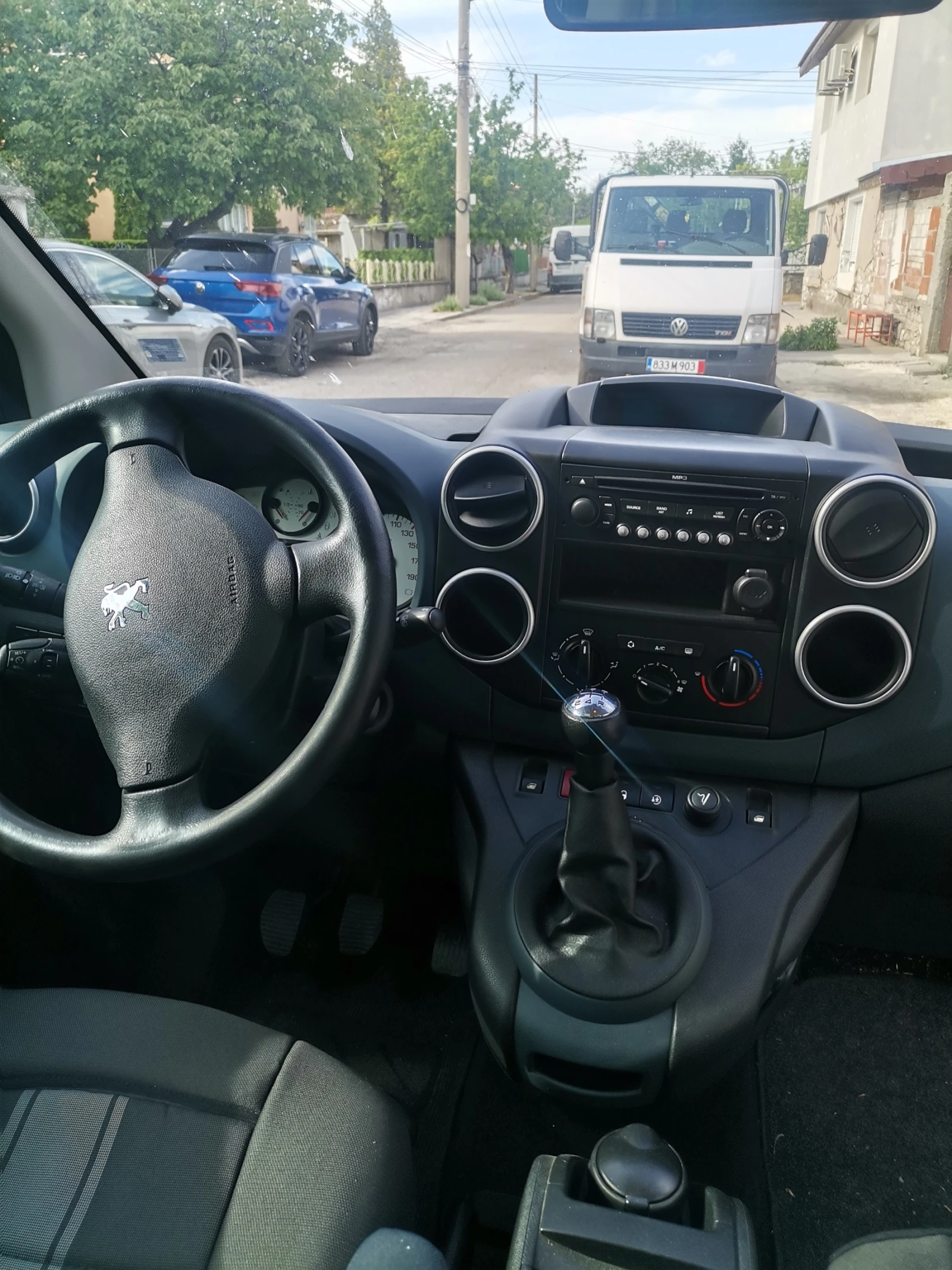 Peugeot Partner, снимка 13 - Автомобили и джипове - 54494068