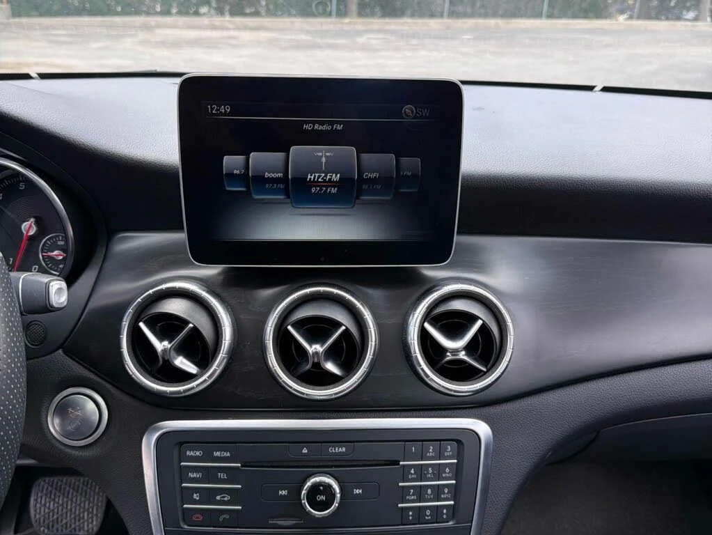 Mercedes-Benz CLA 250 4MATIC * АвтоКредит* (ЦЕНА ДО БГ), снимка 7 - Автомобили и джипове - 54556409