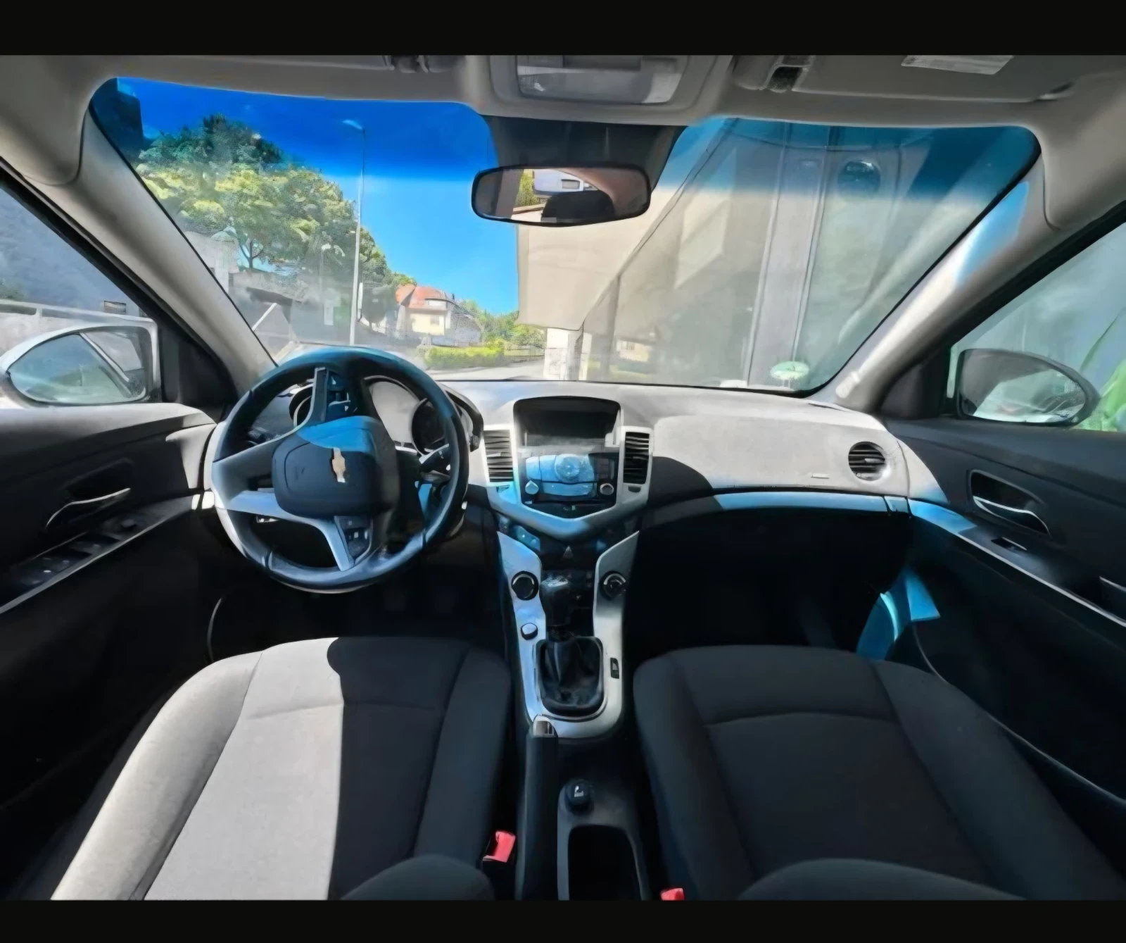 Chevrolet Cruze 1.8i LPG KLIMATRON , снимка 4 - Автомобили и джипове - 54725987