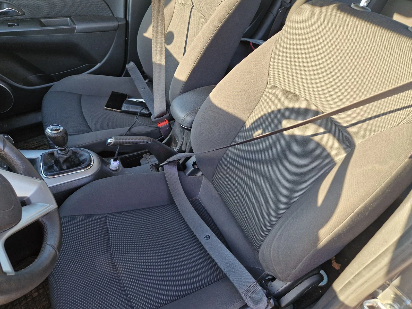 Chevrolet Cruze 1.8i LPG KLIMATRON , снимка 6 - Автомобили и джипове - 54838425