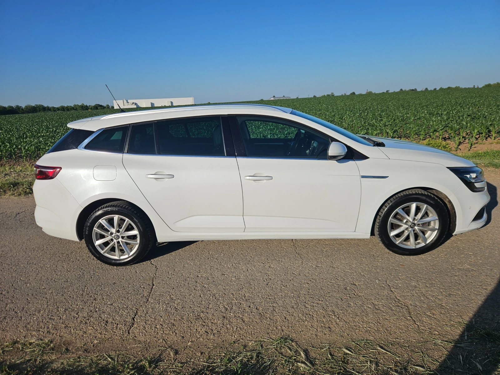 Renault Megane 1.3 Tce/140�.�./Intense | Mobile.bg � ����������� 3