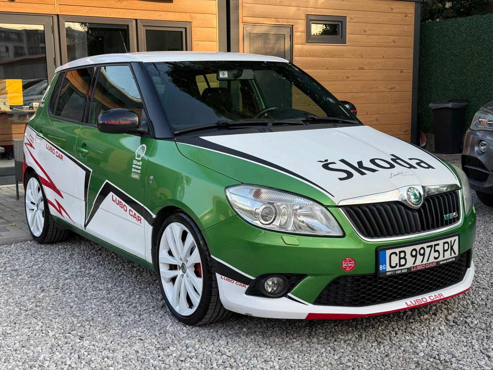 Skoda Fabia VRS/1.4t/DSG/180hp/LimitedEdition 66/110, снимка 3 - Автомобили и джипове - 55826703