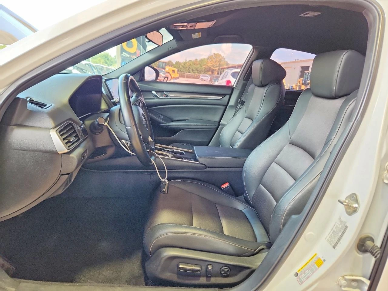 Honda Accord 1.5l Sport, снимка 7 - Автомобили и джипове - 56108406