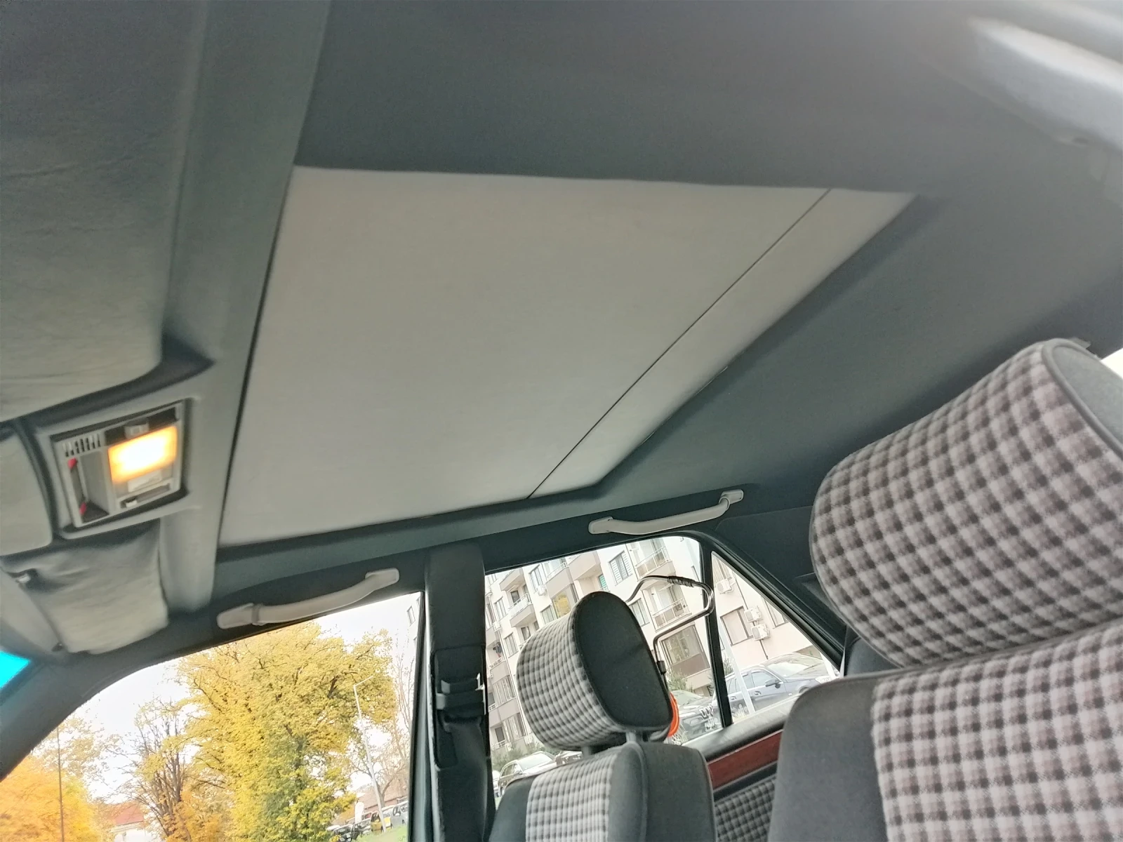 Mercedes-Benz 124 2.2i/150кс.ГАЗ.автомат., снимка 14 - Автомобили и джипове - 56153520