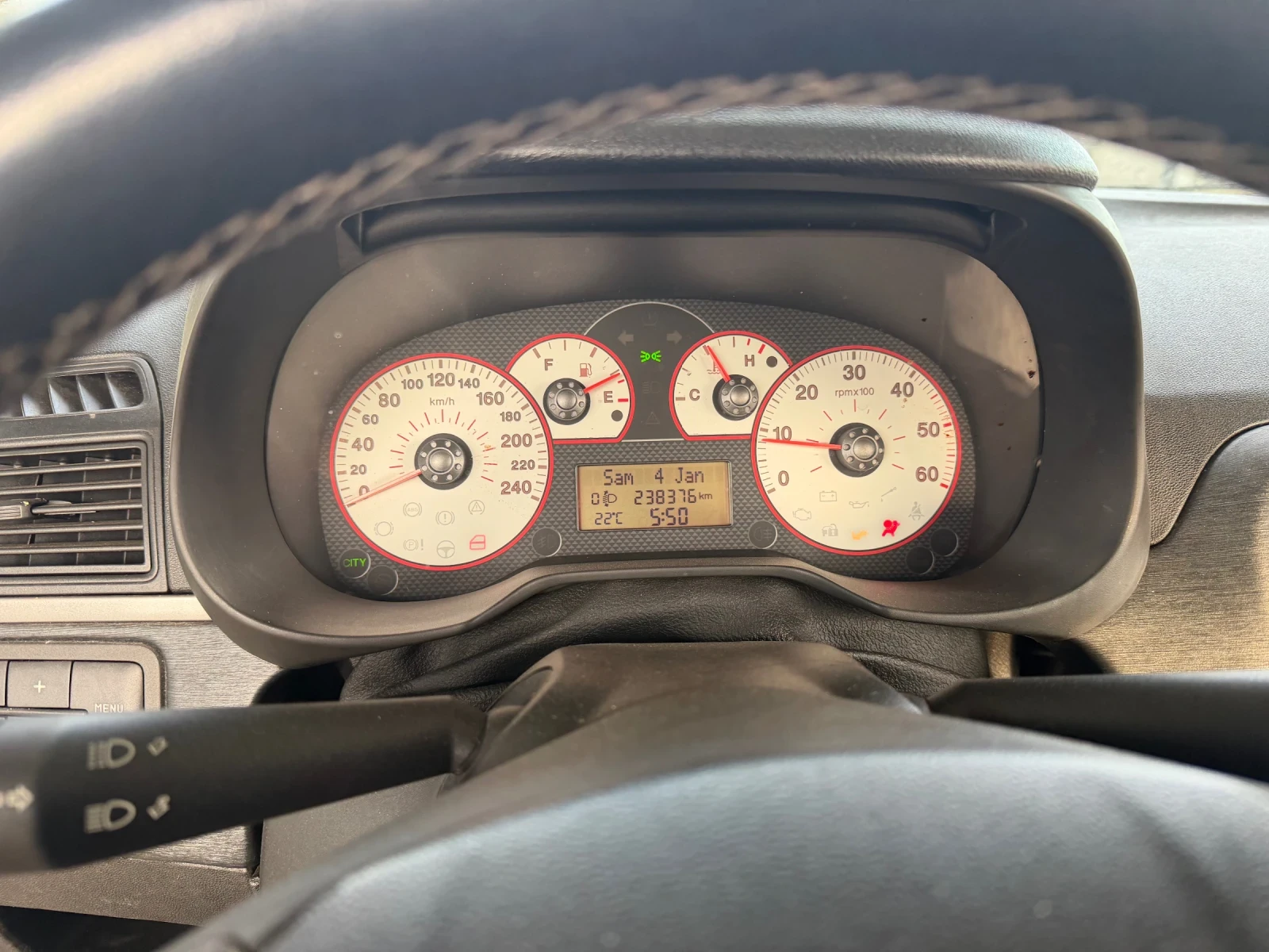 Fiat Punto, снимка 7 - Автомобили и джипове - 56476622
