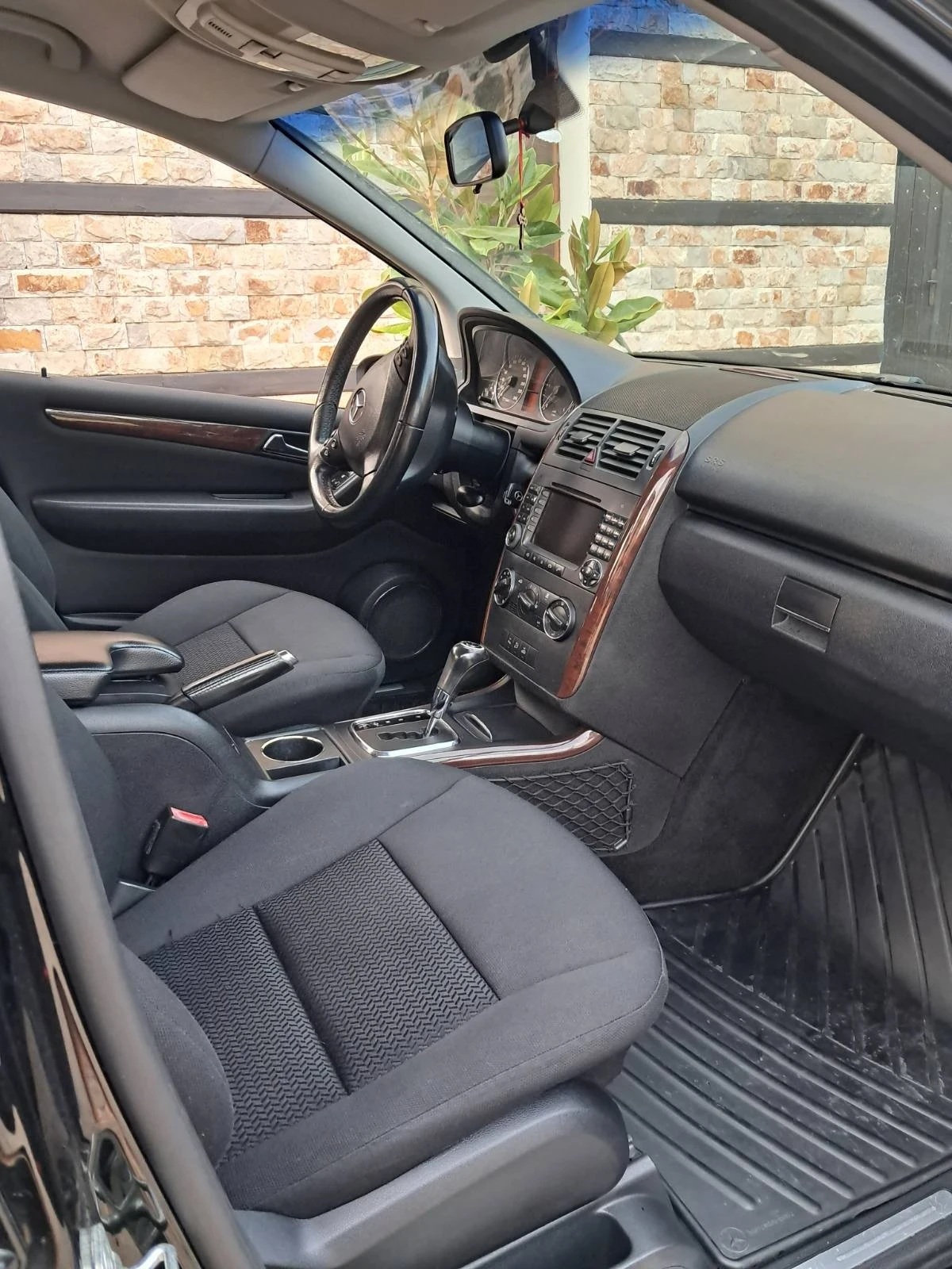 Mercedes-Benz 180, снимка 6 - Автомобили и джипове - 56586806