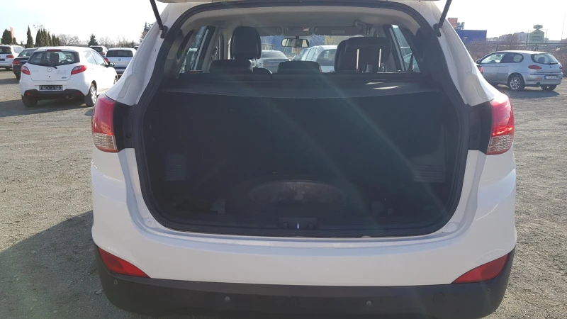 Hyundai IX35 1, 7CRDI116ks6skPARKTRONIKTEMPOMATITALIAEU5B, снимка 12 - Автомобили и джипове - 44117019