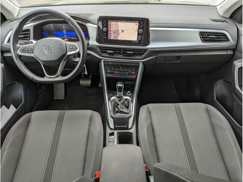 VW T-Roc 1.5 TSI DSG Navi LED Camera, снимка 4 - Автомобили и джипове - 47646003