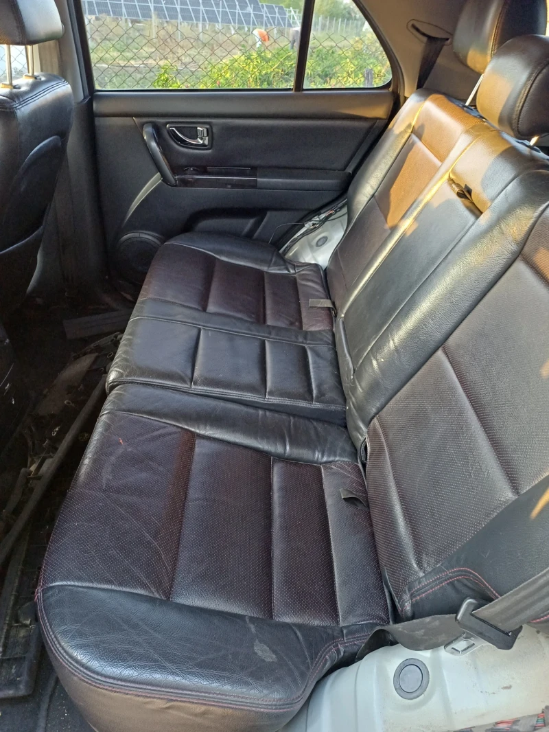 Kia Sorento 2.5crdi 170ks , снимка 6 - Автомобили и джипове - 51716361