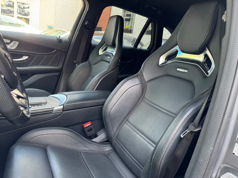 Mercedes-Benz GLC 63 AMG 4M/DESIGNO/469HP/BURM/DISTR+ /360/MEM/DIGITAL/821f, снимка 10 - Автомобили и джипове - 51880520