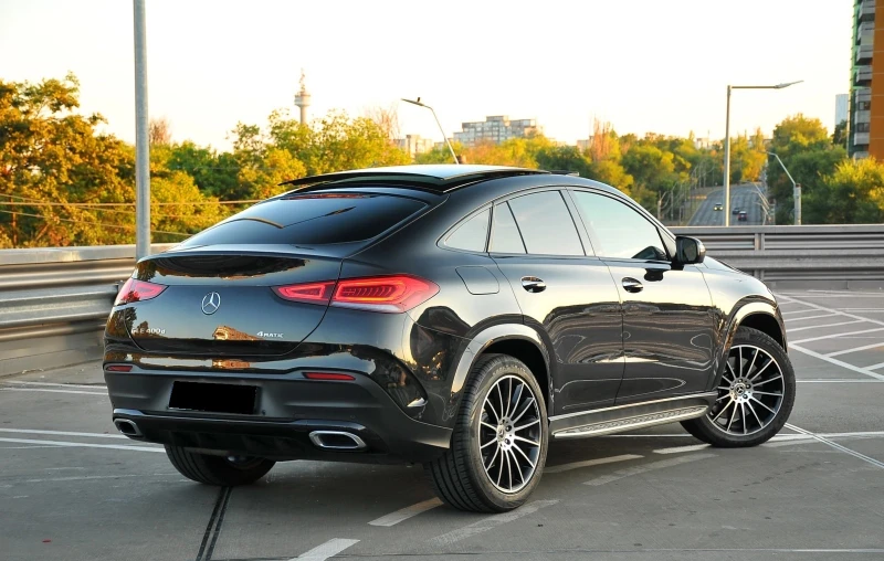 Mercedes-Benz GLE 400 4Matic AMG-Line, снимка 4 - Автомобили и джипове - 52816657