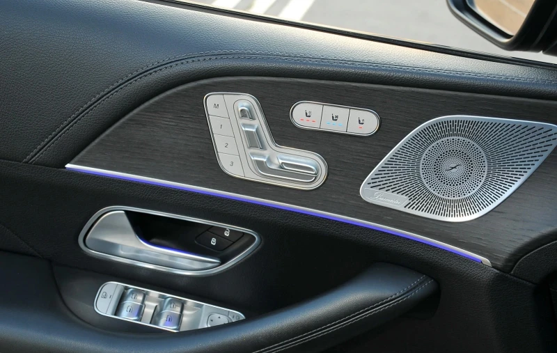 Mercedes-Benz GLE 400 4Matic AMG-Line, снимка 5 - Автомобили и джипове - 52816657