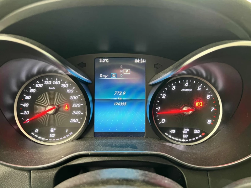 Mercedes-Benz GLC 300 4MATIC* ПОДГРЕВ НА ВОЛАН/СЕДАЛКИ* ПАНОРАМА* ДВА КЛ, снимка 8 - Автомобили и джипове - 53488149