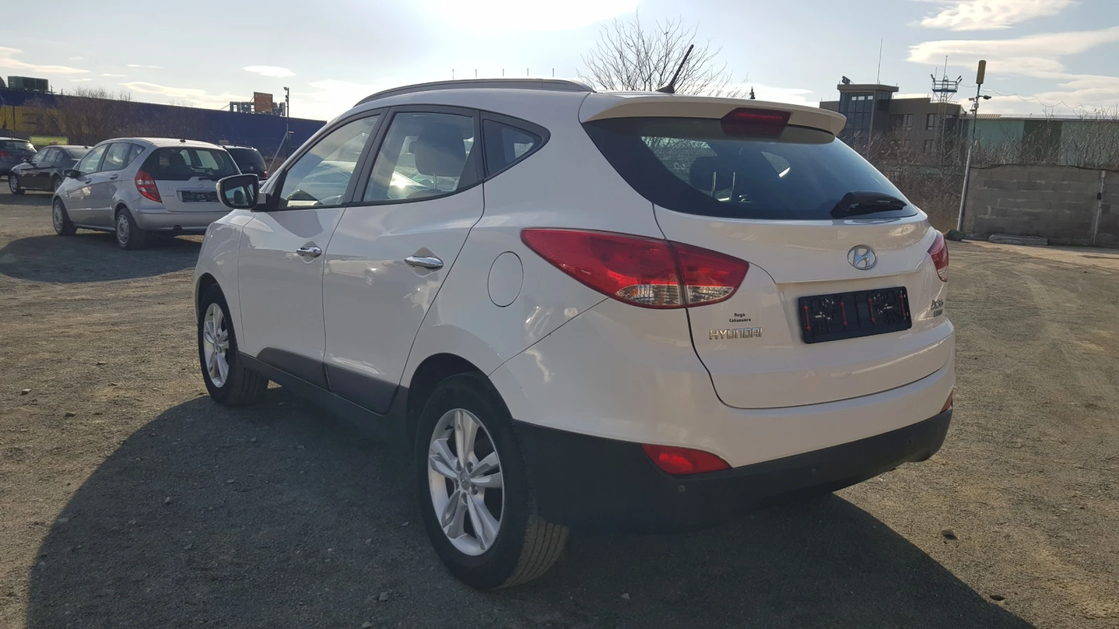 Hyundai IX35 1, 7CRDI116ks6skPARKTRONIKTEMPOMATITALIAEU5B - изображение 4