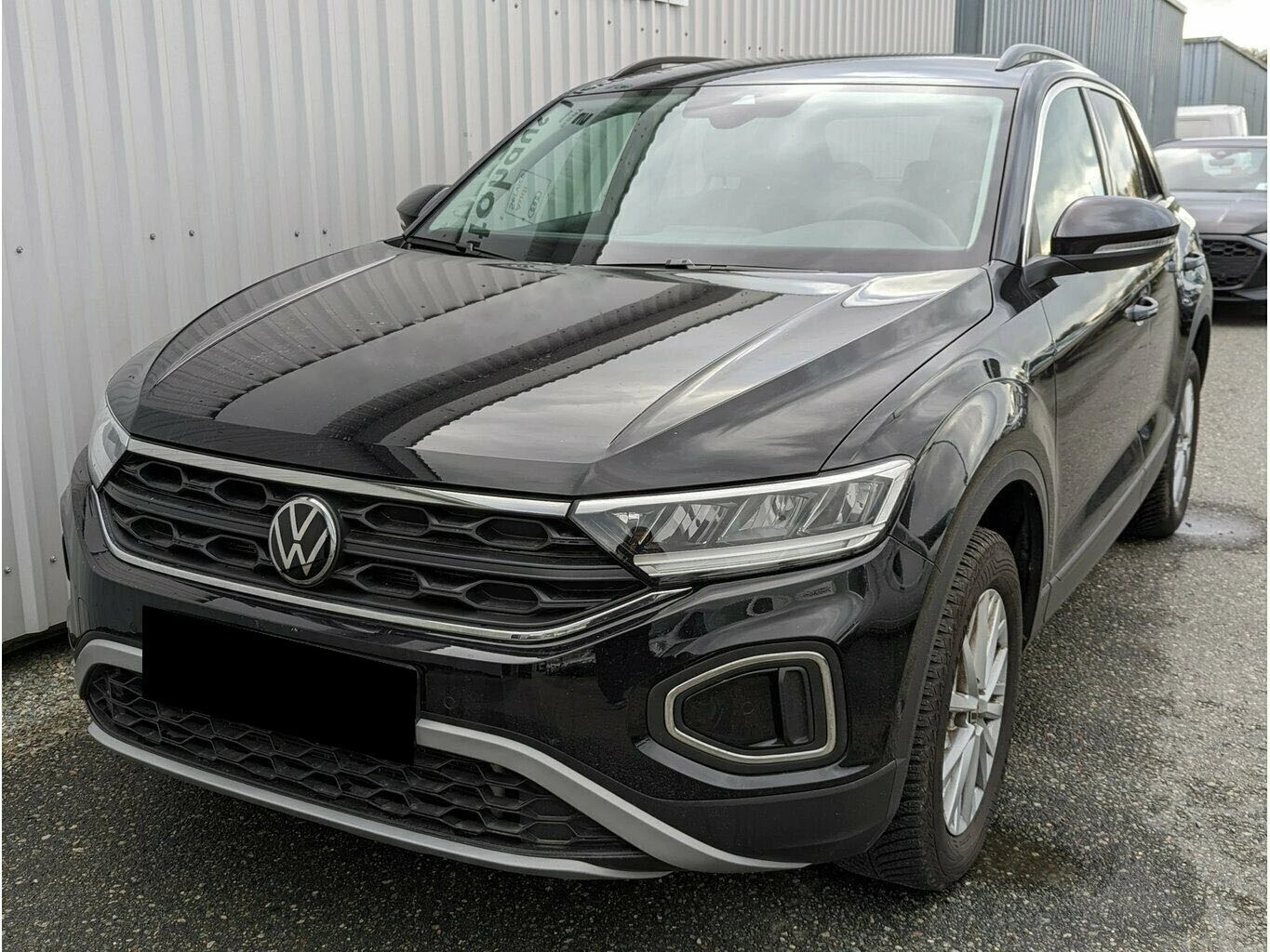 VW T-Roc 1.5 TSI DSG Navi LED Camera | Mobile.bg   1