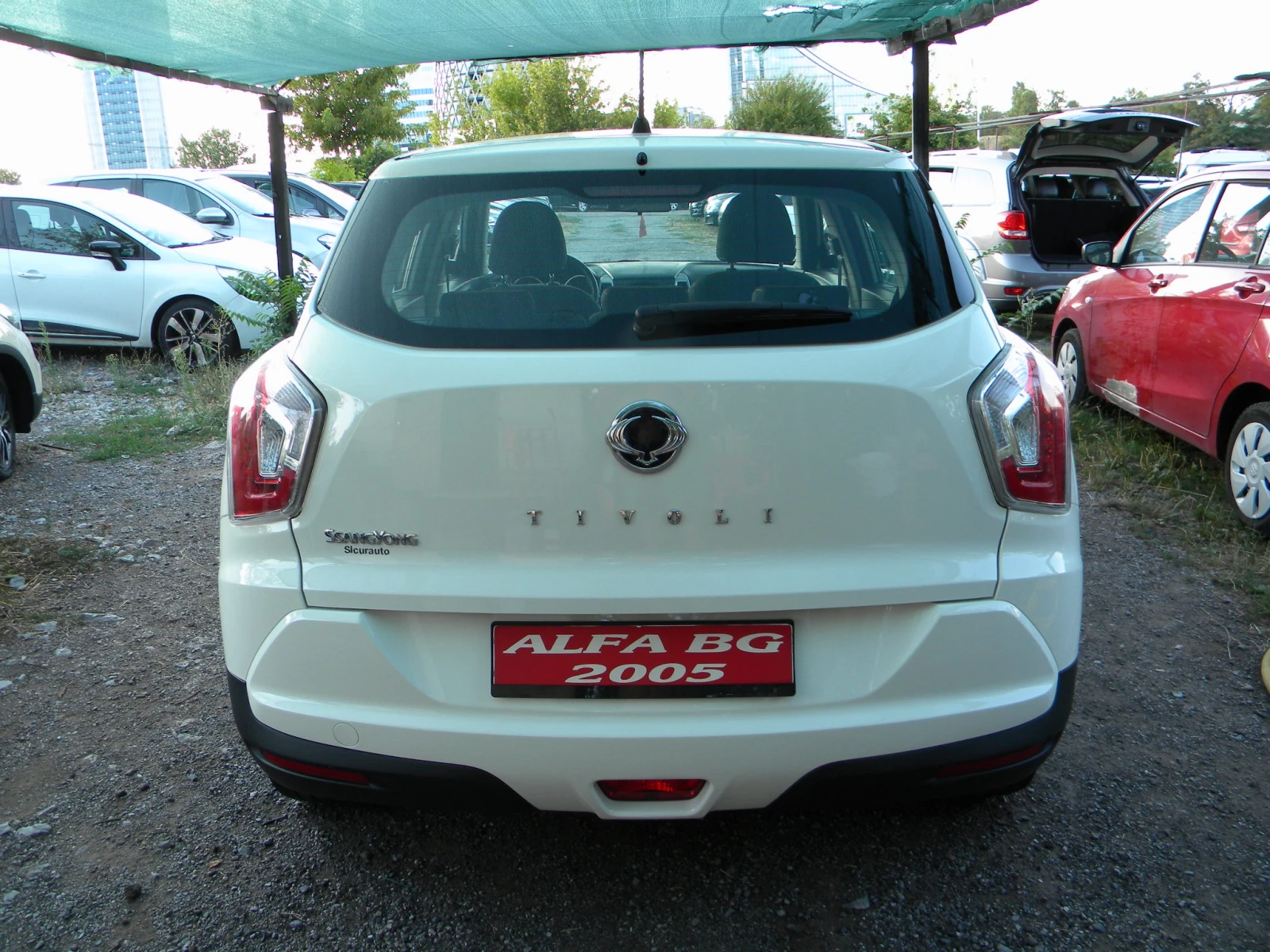 SsangYong Tivoli 1, 6XDI* EURO-6B* 6-СКОРОСТИ* КАТО НОВ*  - изображение 7