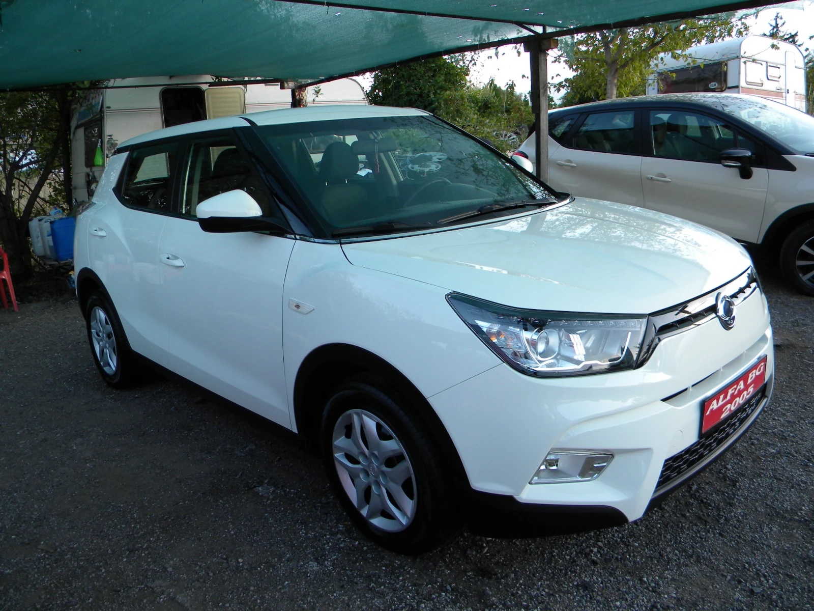 SsangYong Tivoli 1, 6XDI* EURO-6B* 6-СКОРОСТИ* КАТО НОВ*  - изображение 2