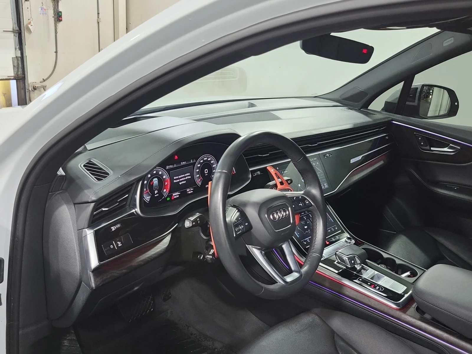 Audi Q7 TECHNIK * CARFAX * АвтоКредит * Цена до България*  - изображение 10