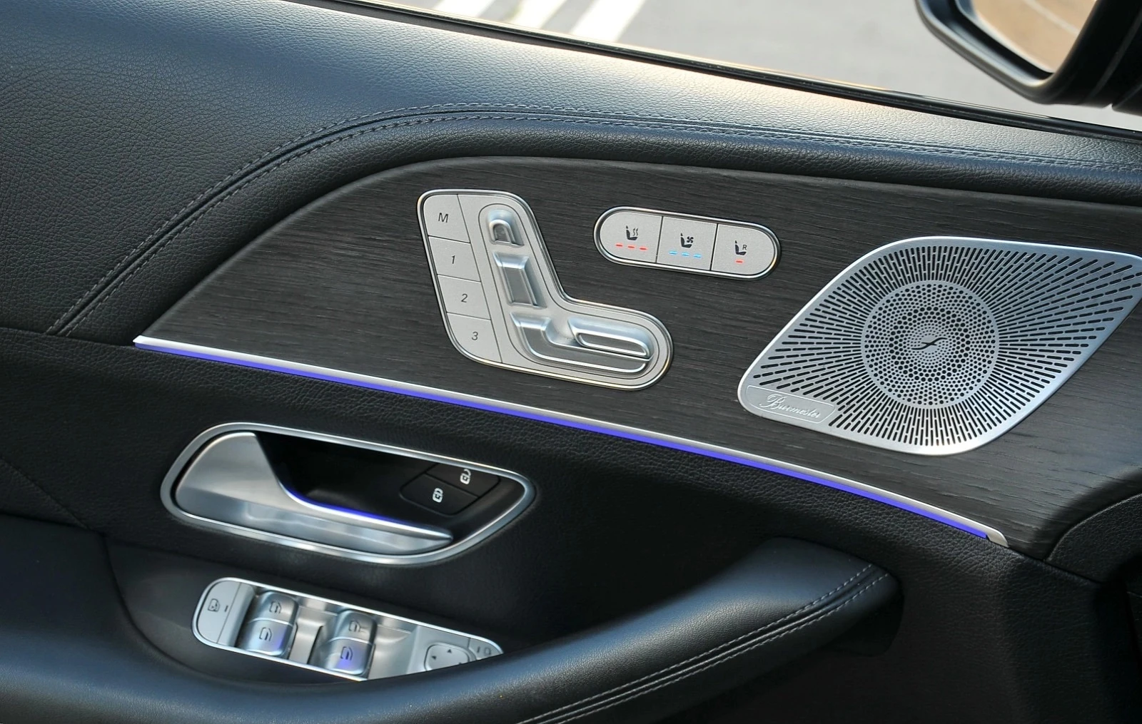 Mercedes-Benz GLE 400 4Matic AMG-Line - изображение 5