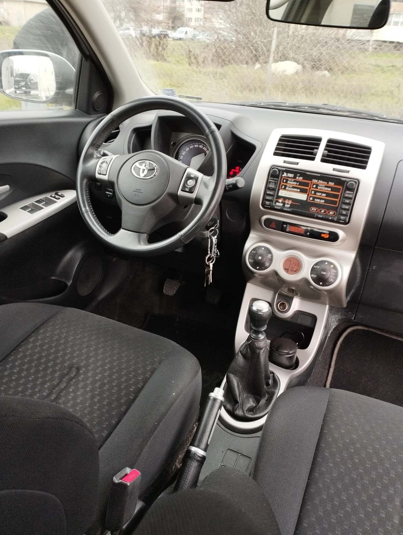 Toyota Urban Cruiser  - изображение 10