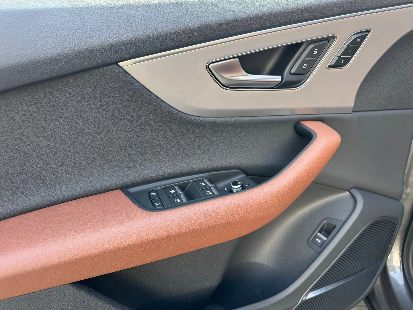 Audi Q7 50 TDI quattro - изображение 6