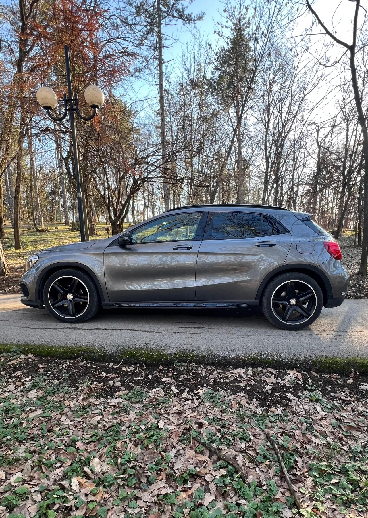 Mercedes-Benz GLA 200 AMG пакет, снимка 4 - Автомобили и джипове - 53800697