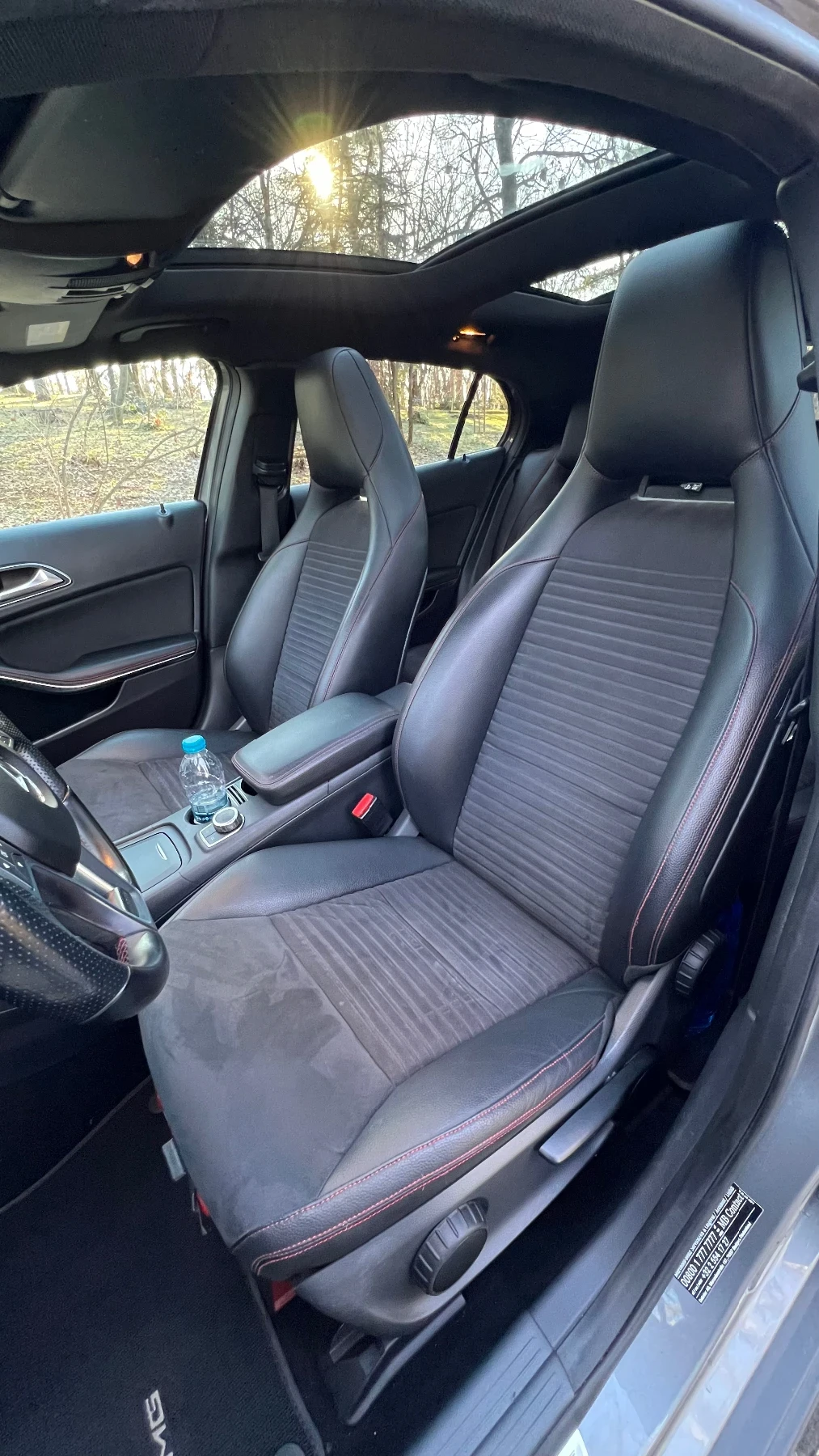 Mercedes-Benz GLA 200 AMG пакет, снимка 8 - Автомобили и джипове - 53800697