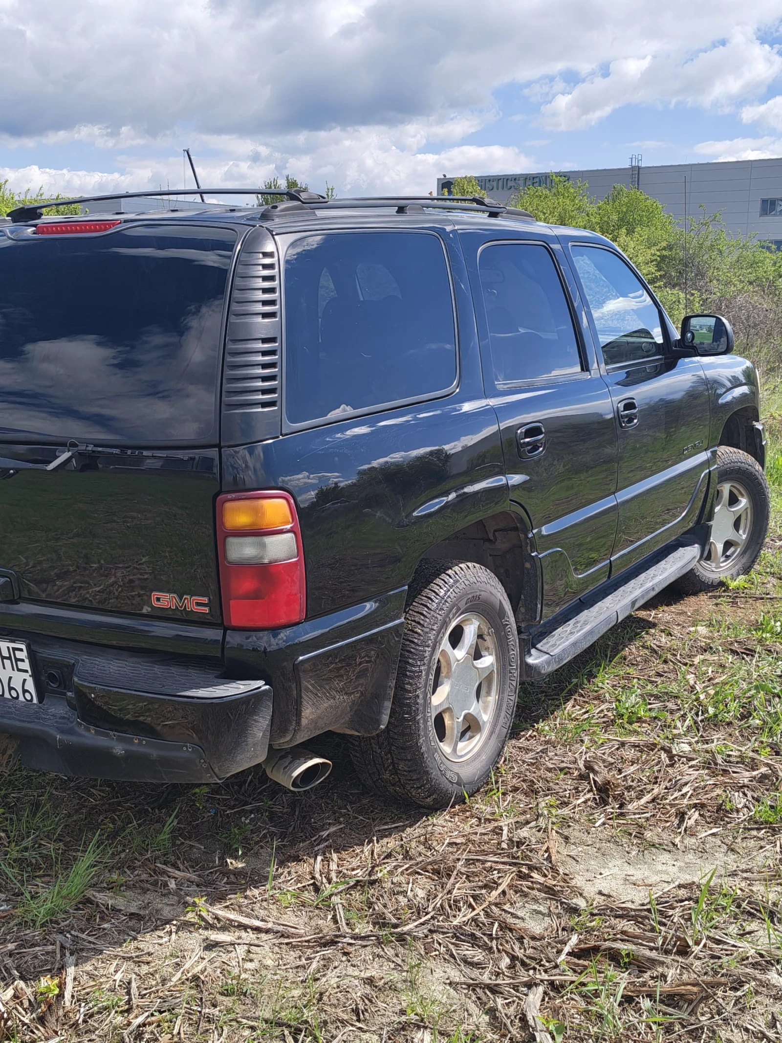 Gmc Yukon 6.0, снимка 11 - Автомобили и джипове - 54269311