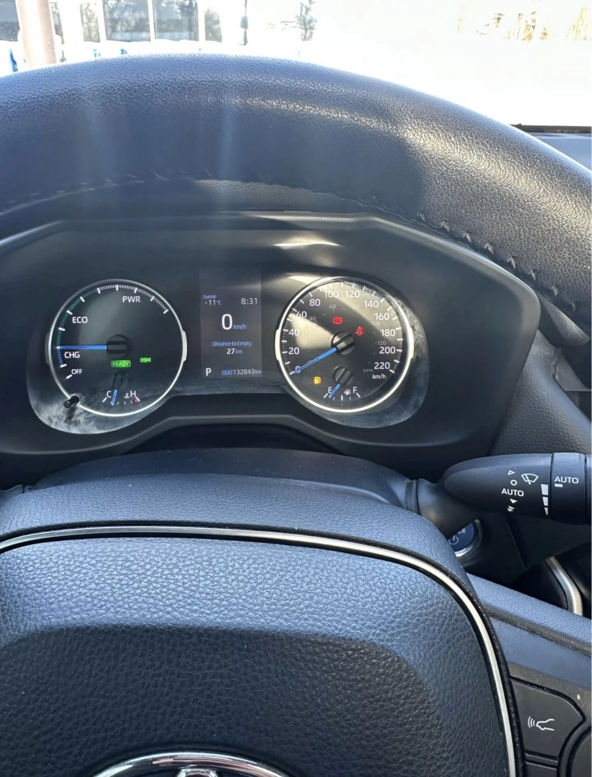Toyota Rav4 HYBRID SE / ПЛАТНЕН САЛОН / ПОДГРЕВ / КАМЕРА / , снимка 8 - Автомобили и джипове - 54492722