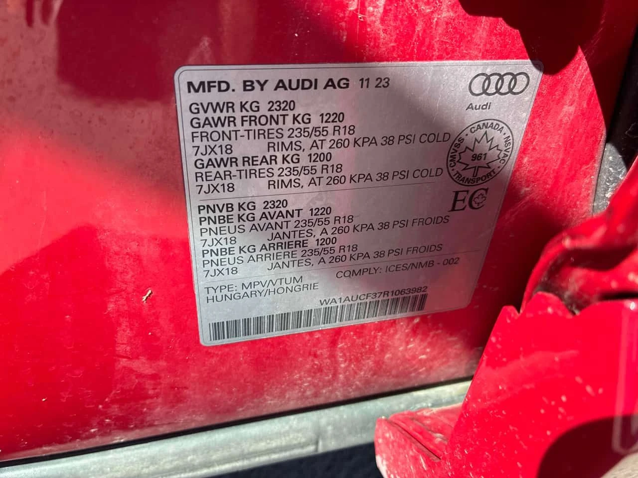 Audi Q3 Komfort/DISTRONIC/CAMERA/АВТОКРЕДИТ, снимка 11 - Автомобили и джипове - 54735588