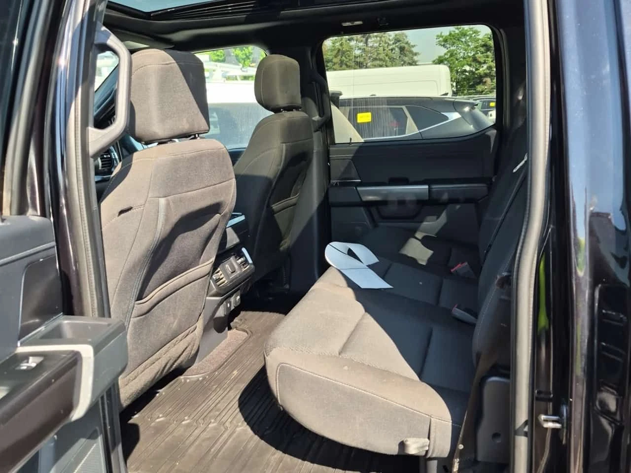 Ford F150 * XLT CREW CAB STD BED * CARFAX * ЦЕНА ДО БГ, снимка 17 - Автомобили и джипове - 54874128