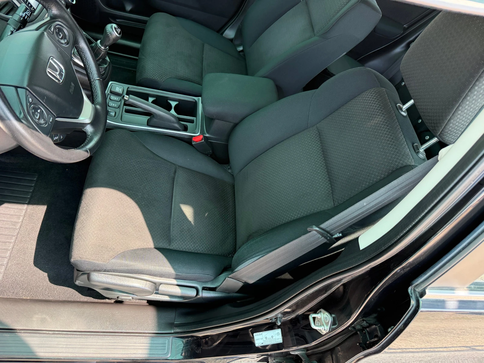 Honda Cr-v 2.0 i, снимка 7 - Автомобили и джипове - 54998063