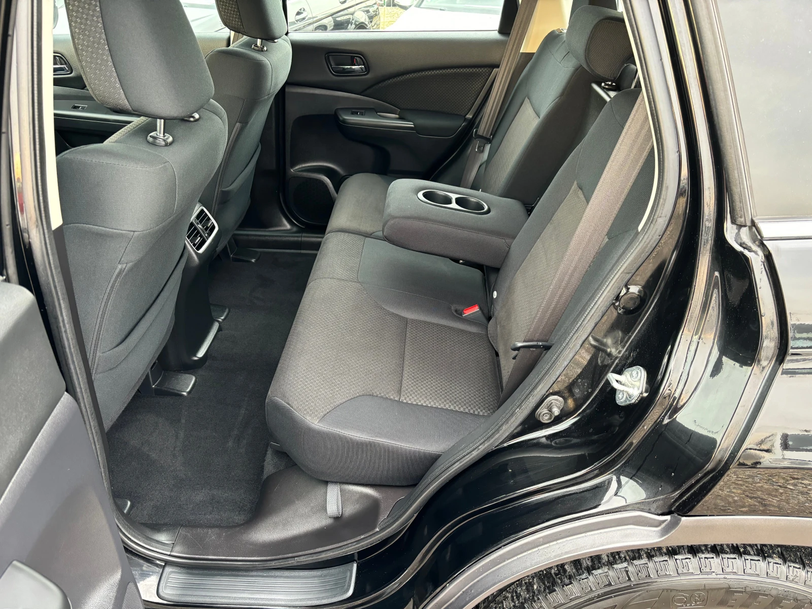 Honda Cr-v 2.0 i, снимка 10 - Автомобили и джипове - 54998063